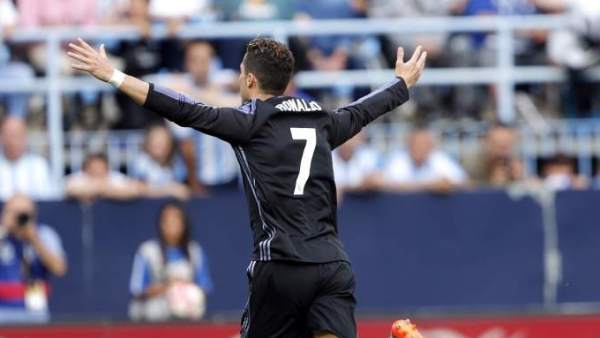 Cristiano Ronaldo Cristiano Ronaldo