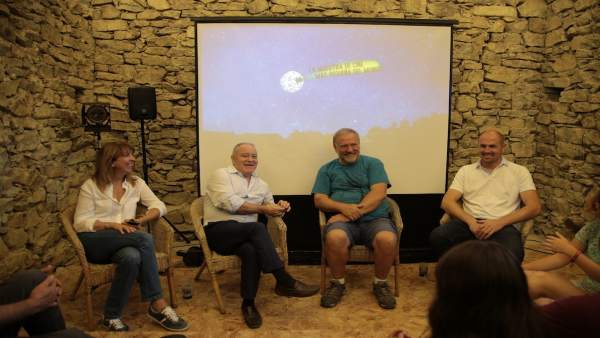 El pesidene de la dPH, Miguel Gracia, en la Muestra de Cine de Ascaso El pesidene de la dPH, Miguel Gracia, en la Muestra de Cine de Ascaso