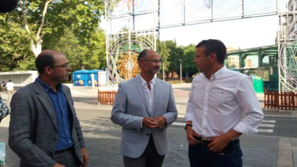 Palencia.- Fuentes, junto a dirigentes de Cs en Palencia Palencia.- Fuentes, junto a dirigentes de Cs en Palencia