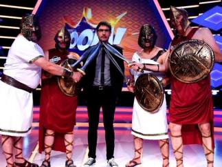 Los Lobos se visten de espartanas en el programa 300 para luchar contra Las Espartanas.