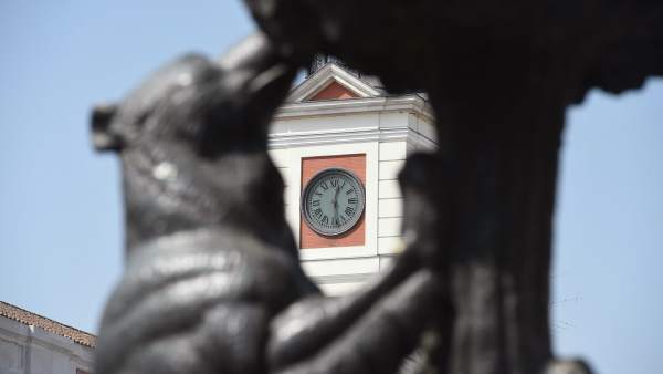 El reloj de la Puerta del Sol. El reloj de la Puerta del Sol.
