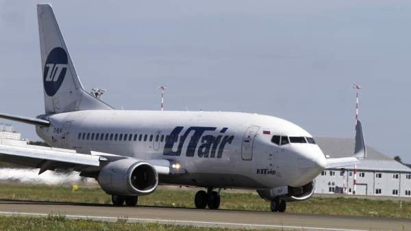Un avión Boeing 737 de la compañía rusa Utair Un avión Boeing 737 de la compañía rusa Utair