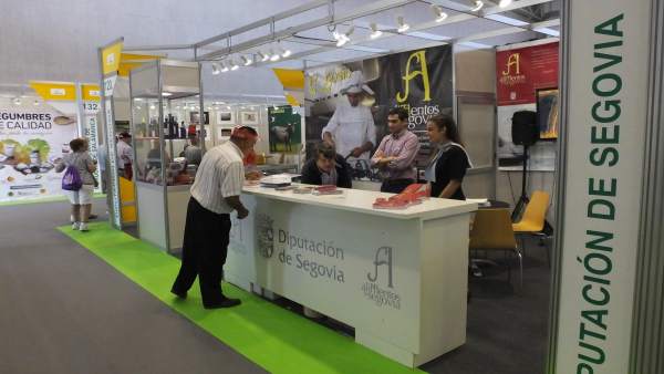 Imagen del expositor de Segovia Imagen del expositor de Segovia