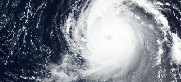 El tifón Jebi, desde el espacio