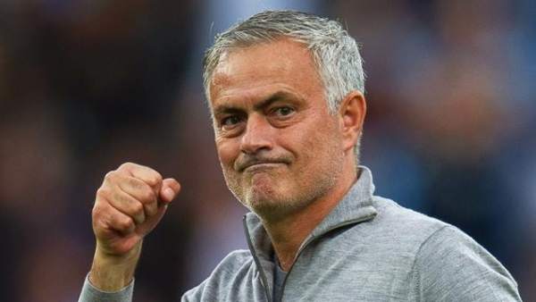 Mourinho, entrenador del Manchester United. Mourinho, entrenador del Manchester United.