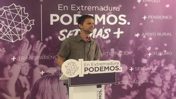 ÞÁlvaro Jaén en rueda de prensa este lunes en Mérida ÞÁlvaro Jaén en rueda de prensa este lunes en Mérida