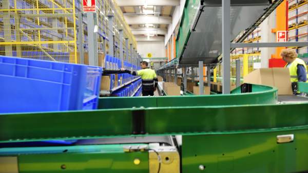 Trabajo, empresas, empleo, fábricas, trabajadores Trabajo, empresas, empleo, fábricas, trabajadores