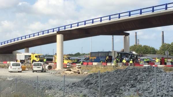 Accidente de autobús en Avilés Accidente de autobús en Avilés