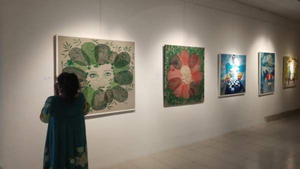 Victoria Cano exhibe obra en la Bienal de Asia de Bangladesh Victoria Cano exhibe obra en la Bienal de Asia de Bangladesh