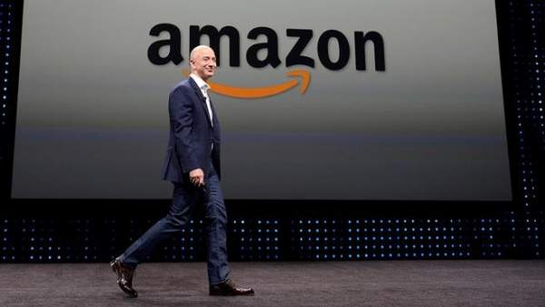 Jeff Bezos, Amazon Jeff Bezos, Amazon