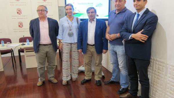 Presentación de la primera fase de Territorio Rural Inteligente Presentación de la primera fase de Territorio Rural Inteligente