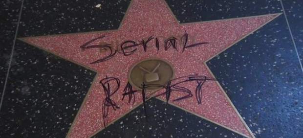 Acto vandálico estrella en el paseo de la fama de Hollywood.