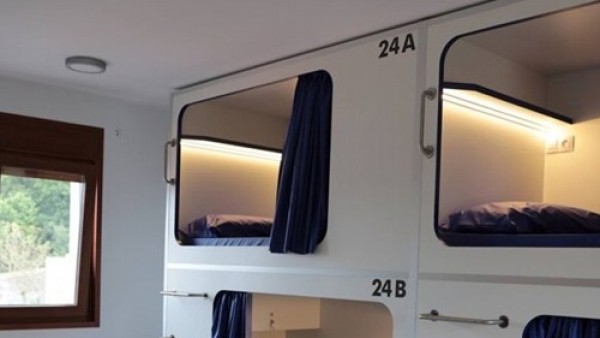 Los 'pisos colmena': tres metros cuadrados por 250 euros al mes