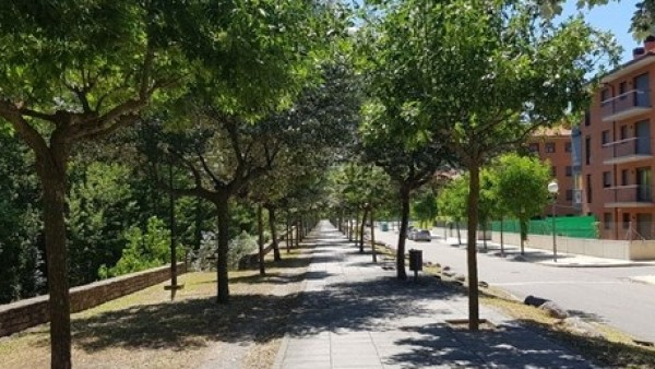 Paseo 'Josep Borrell i Fontelles' de la Pobla de Segur (Lleida) Paseo 'Josep Borrell i Fontelles' de la Pobla de Segur (Lleida)