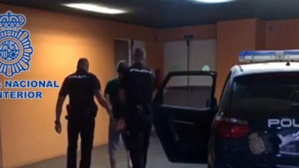 Detenido por la Policía Nacional Detenido por la Policía Nacional