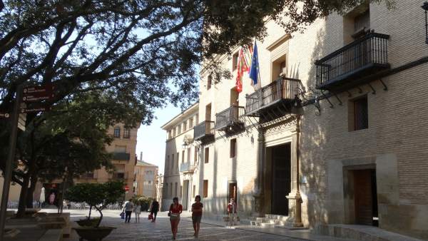 Palacio Municipal de Huesca. Palacio Municipal de Huesca.