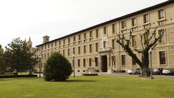 Edificio Pignatelli Edificio Pignatelli