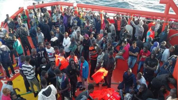 Migrantes en el buque 'Luz de Mar' Migrantes en el buque 'Luz de Mar'