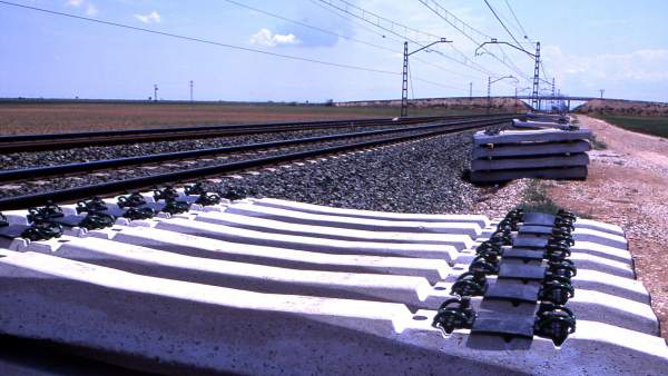 Imagen de archivo de traviesas de tren Imagen de archivo de traviesas de tren