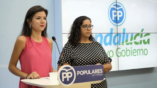 Caetano (NNGG) rueda de prensa sobre bilingüismo Caetano (NNGG) rueda de prensa sobre bilingüismo