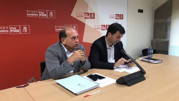 El secretario xeral del PSdeG, Gonzalo Caballero, en rueda de prensa El secretario xeral del PSdeG, Gonzalo Caballero, en rueda de prensa