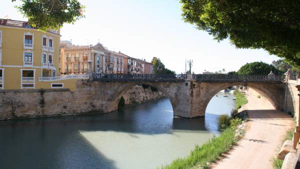 Imagen del Puente Viejo facilitada por Huermur. FOTO DE ARCHIVO Imagen del Puente Viejo facilitada por Huermur. FOTO DE ARCHIVO