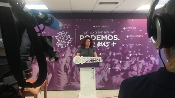 Clara Sayabera en rueda de prensa este lunes en Mérida Clara Sayabera en rueda de prensa este lunes en Mérida