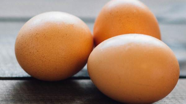 HUEVOS HUEVOS