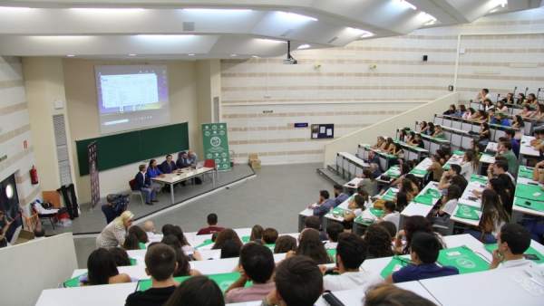 Un momento de la inauguración de las jornadas Un momento de la inauguración de las jornadas