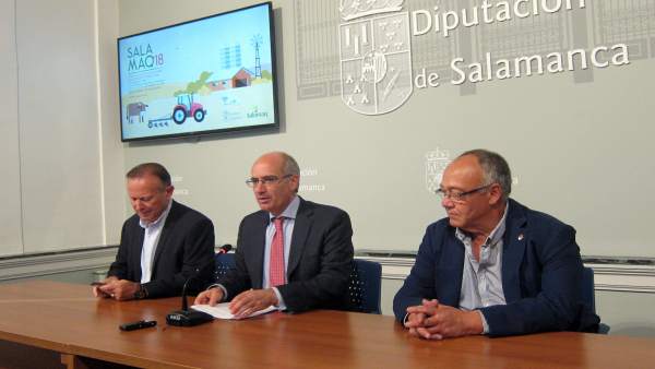 Javier Iglesias (centro) hace balance de 'Salamaq 2018' Javier Iglesias (centro) hace balance de 'Salamaq 2018'
