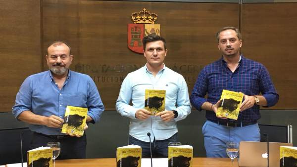 Presentación del informe anual de la caza en Extremadura Presentación del informe anual de la caza en Extremadura
