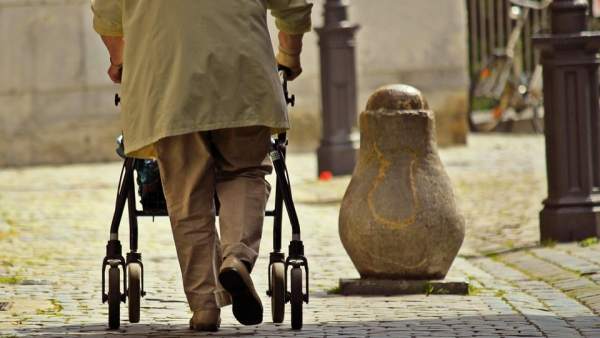 La Generalitat assumirà la responsabilitat patrimonial i retornarà a 12.000 majors els diners de copagament La Generalitat assumirà la responsabilitat patrimonial i retornarà a 12.000 majors els diners de copagament