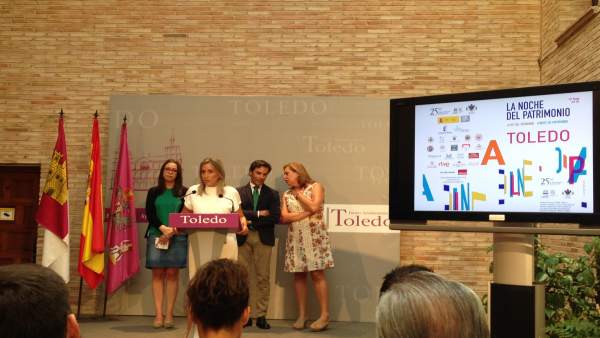 La aldesa de toledo, Milagros Tolón, presenta 'La noche del patrimonio' La aldesa de toledo, Milagros Tolón, presenta 'La noche del patrimonio'