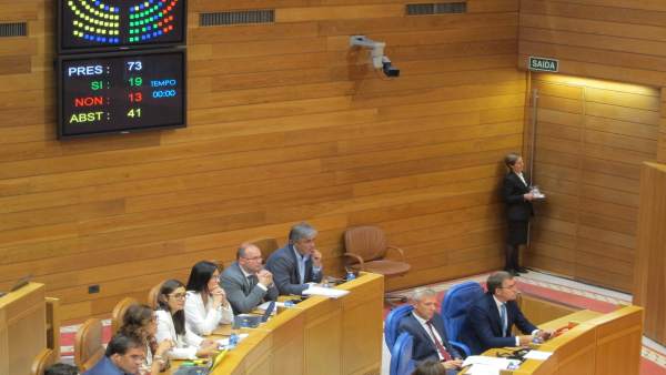 Votación de la comisión de O Marisquiño en el Parlamento gallego Votación de la comisión de O Marisquiño en el Parlamento gallego