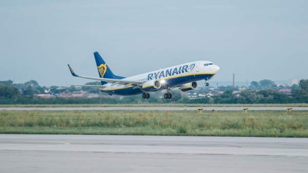 Avión de Ryanair Avión de Ryanair