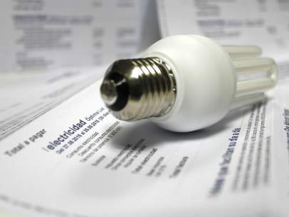 Factura eléctrica y subida de la luz