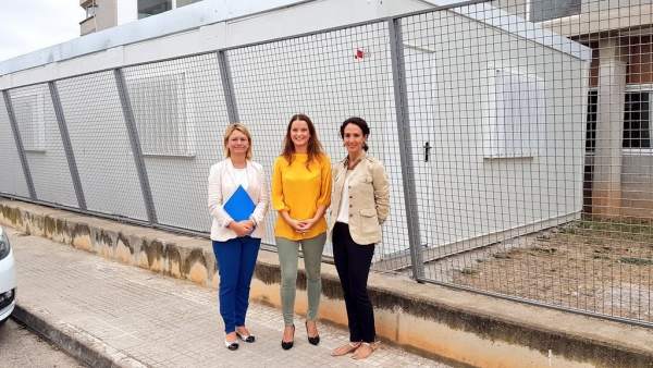 Margalida Prohens, Núria Riera y Lourdes Bosch Margalida Prohens, Núria Riera y Lourdes Bosch