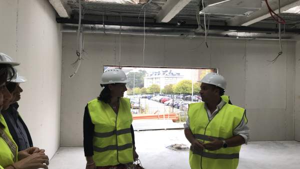 Fernández Armenteros e Igual visitan las obras del nuevo colegio Padre Apolinar Fernández Armenteros e Igual visitan las obras del nuevo colegio Padre Apolinar