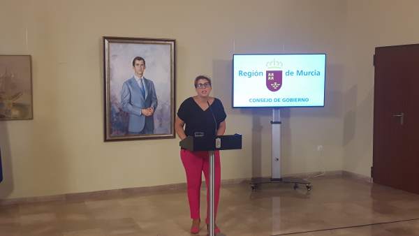 La portavoz del Gobierno regional, Noelia Arroyo, en la rueda de prensa La portavoz del Gobierno regional, Noelia Arroyo, en la rueda de prensa
