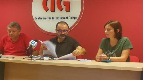 Rueda de prensa de CIG-Ensino, con Suso Bermello. Rueda de prensa de CIG-Ensino, con Suso Bermello.