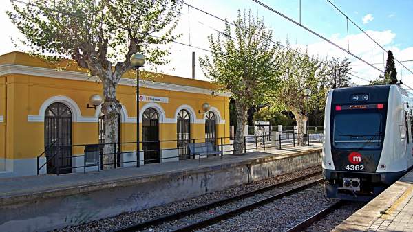 Estación de Metrovalencia en Burjassot Estación de Metrovalencia en Burjassot