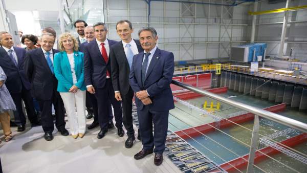Visita de Pedro Duque y autoridades regionales al IH Visita de Pedro Duque y autoridades regionales al IH