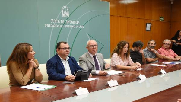 Reunión Junta Clúster Marítimo Naval de Cädiz Reunión Junta Clúster Marítimo Naval de Cädiz
