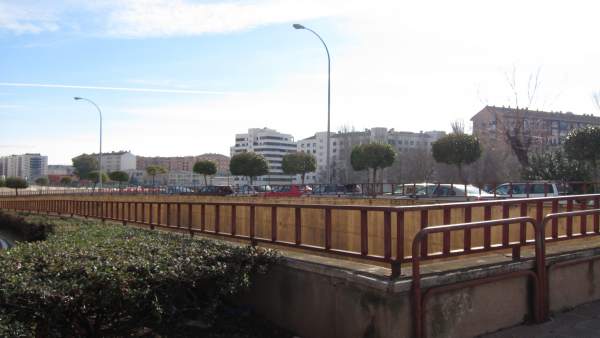 Túnel de Duques de Nájera con Cascajos al fondo Túnel de Duques de Nájera con Cascajos al fondo