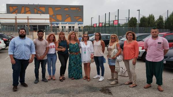 Miembros de la asociación LGTBI Ben Amics Miembros de la asociación LGTBI Ben Amics
