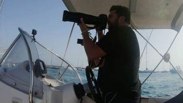 El paparazzi Sergio Garrido en acción. El paparazzi Sergio Garrido en acción.