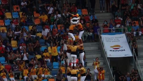 Los Bordegassos de Vilanova cargando un castell en la segunda ronda de la primera jornada del Concurs de Castells de la Tarraco Arena Plaça. Los Bordegassos de Vilanova cargando un castell en la segunda ronda de la primera jornada del Concurs de Castells de la Tarraco Arena Plaça.