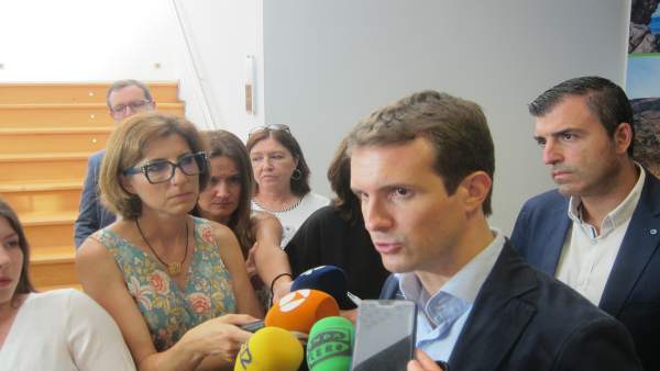 Casado, ante los periodistas Casado, ante los periodistas