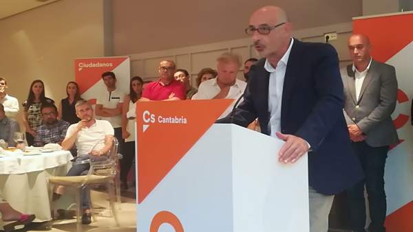 Félix Álvarez, de Cs Félix Álvarez, de Cs