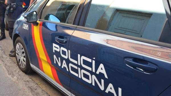 Coche de la Policía Nacional Coche de la Policía Nacional